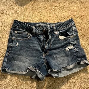 American Eagle Size 6 Jean Short